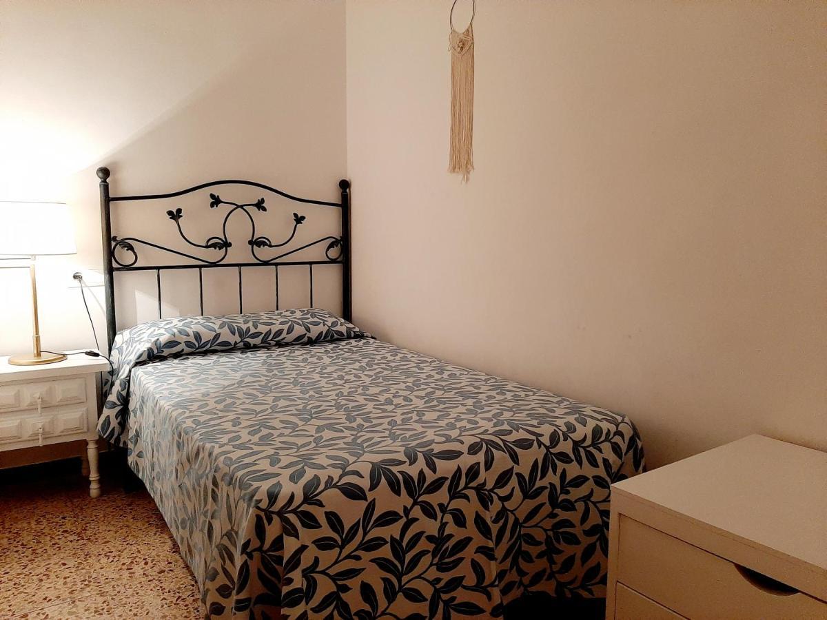 Apartamentos Franch Оспіталет-дель-Інфант Екстер'єр фото