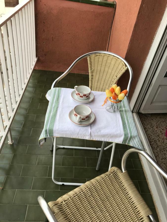 Apartamentos Franch Оспіталет-дель-Інфант Екстер'єр фото