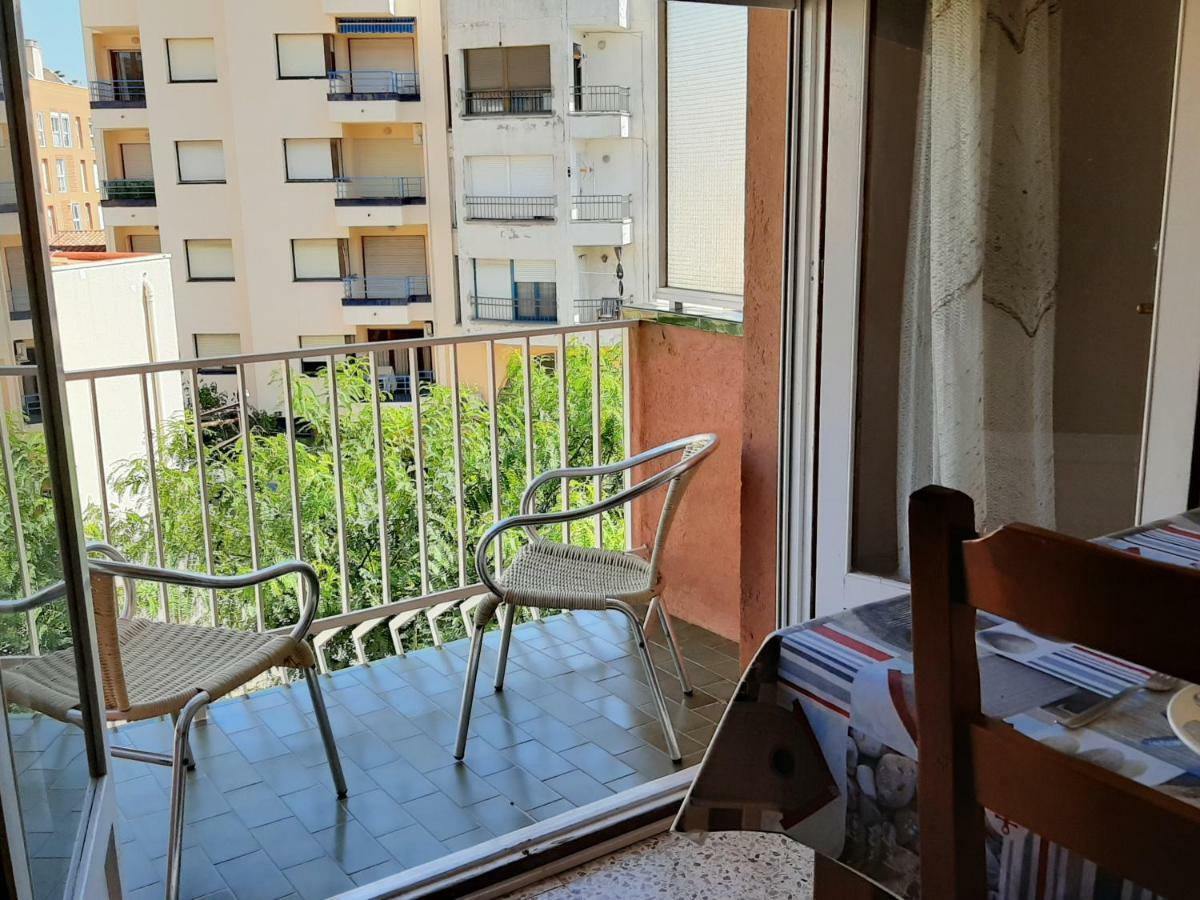 Apartamentos Franch Оспіталет-дель-Інфант Екстер'єр фото